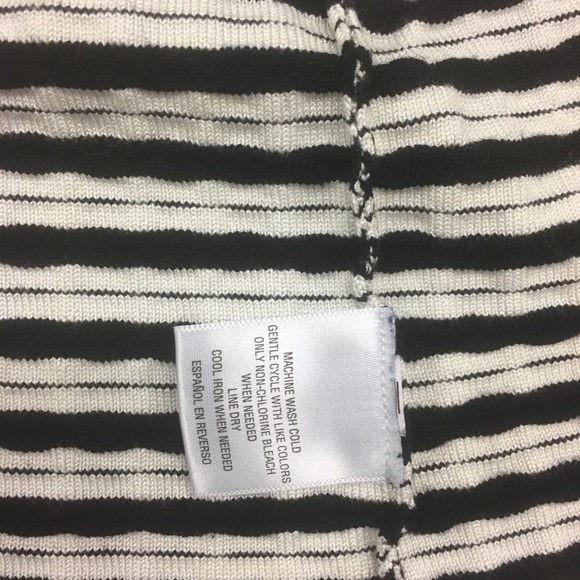 Sweater - Picture 5 of 6